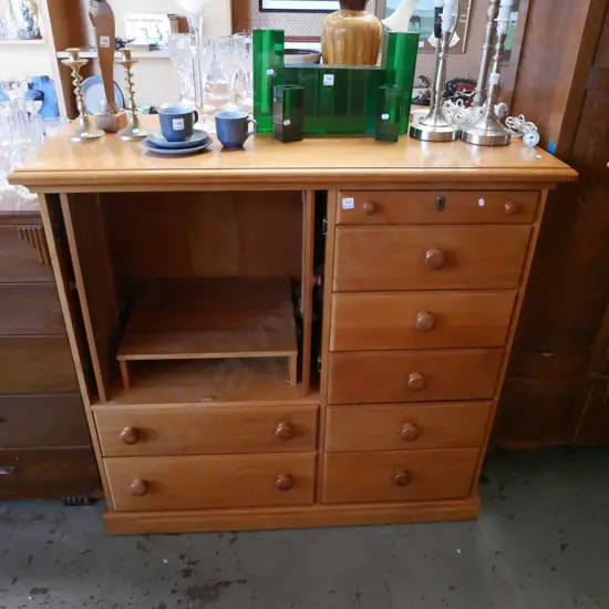 solid rimu sideboard - 8 drawers including cutlery drawer, 2x foldaway doors 