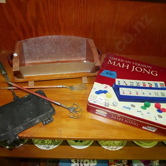 wood and glass deco fruit bowl, serving tongs, camp fire toastie, mahjong set - no boards