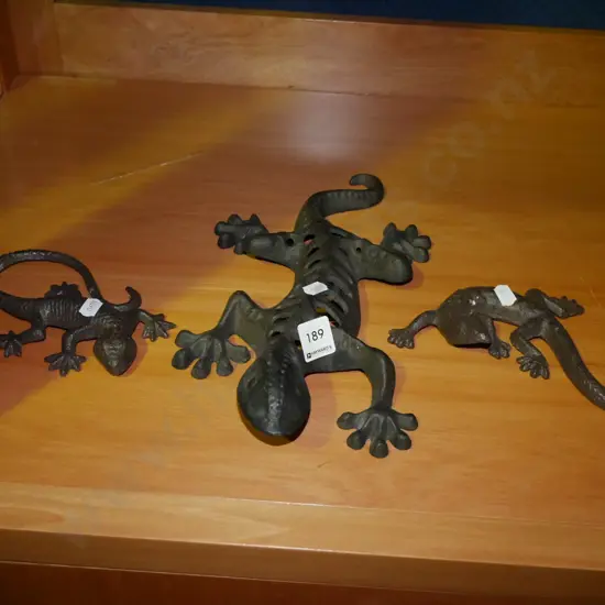 3x cast iron lizard figurine L-340