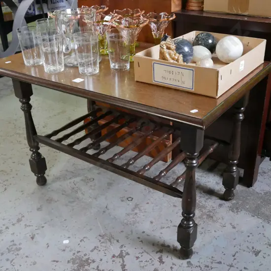 mdf mahogany veneer coffee table with turned wood magazine rack H-500 W-800 D-500