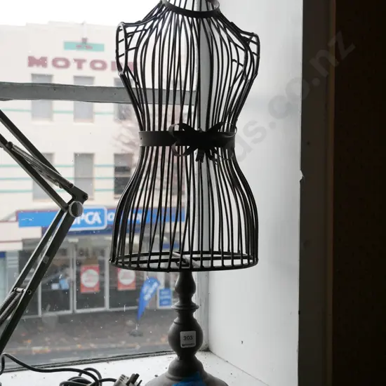 wrought metal female torso on stand H-630