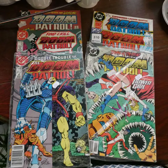 6x DC Doom Patrol comics