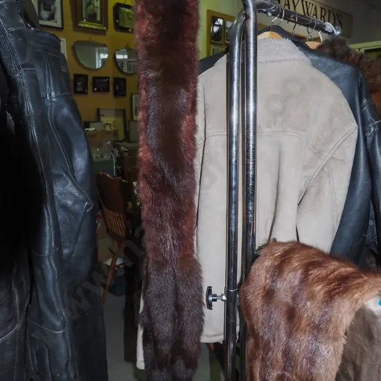 fur stole