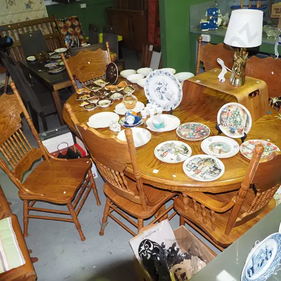 pedestal oak extending dining table with 6 pressed wood, spindle back chairs H-770 W-1800 D-1200