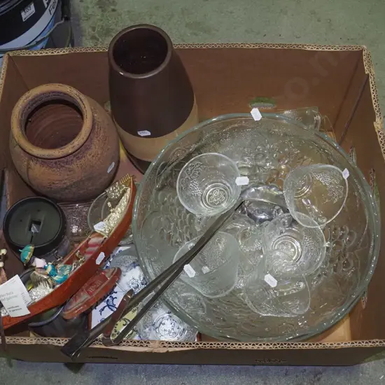 box; punch bowl, vases, Venetian gondola etc