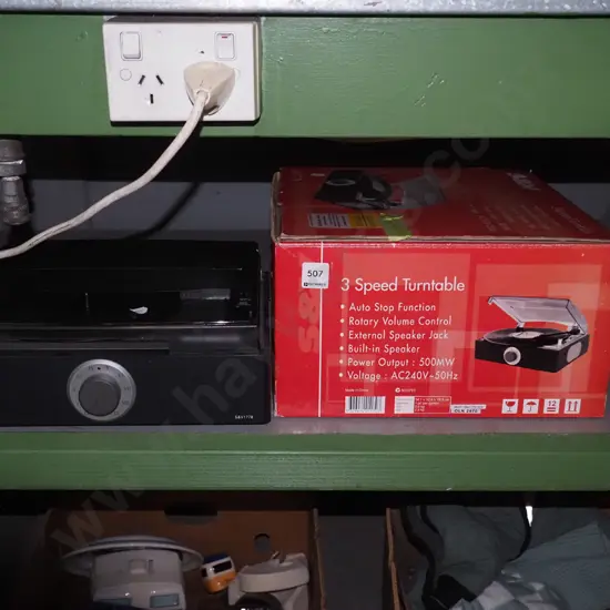 S&V 3 speed turntable