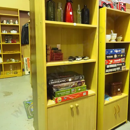 MDF faux wood veneer bookcase with lower cupboard H-1775 W-630