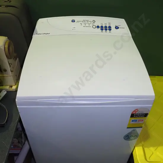 F&P top load washing machine