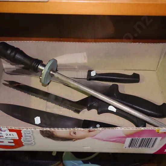 knives and sharpening steel