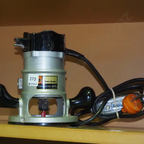 Black & Decker heavy duty router