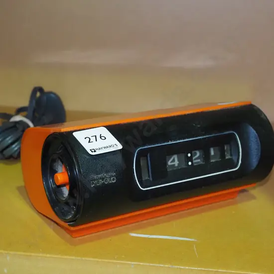 retro Sankyo alarm clock