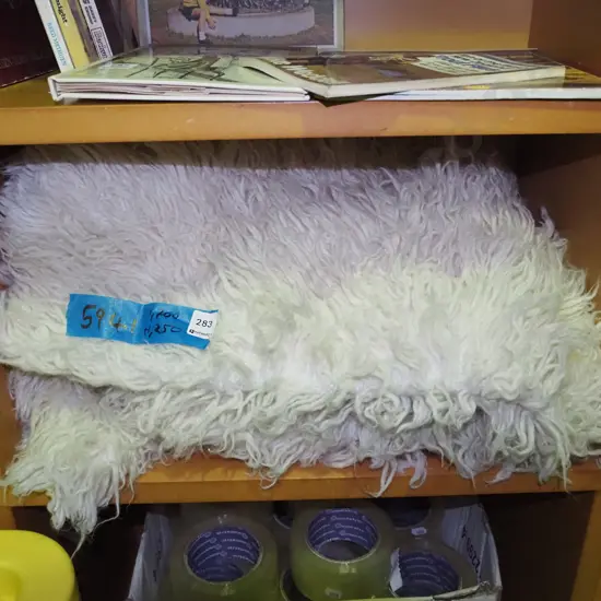 Flokati woollen floor rug 1700 x 1250