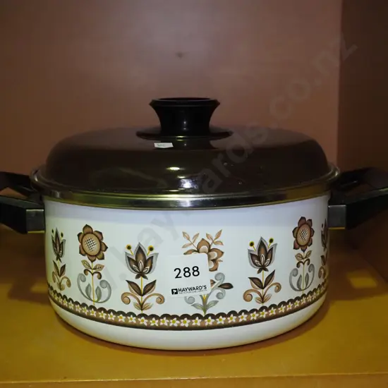 retro enamel lidded pot