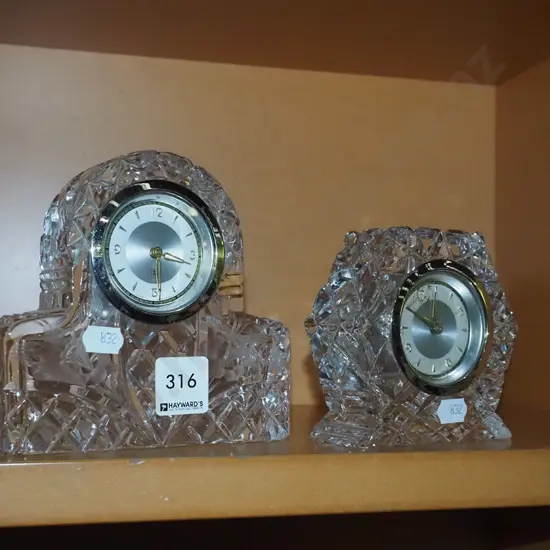 2 cut crystal mantel clock