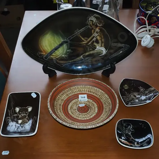 4 Australian souvenir items and a wall charger