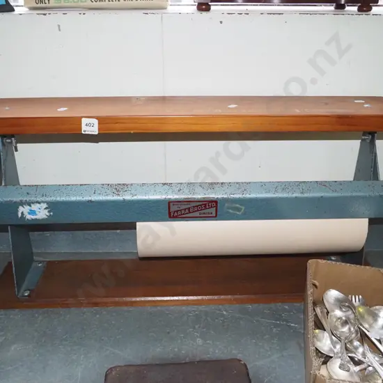 paper roll dispenser with part paper roll