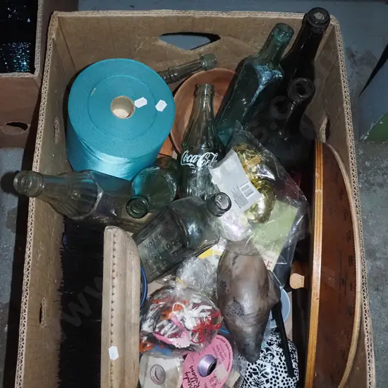 box: various bottles, ceramic seal, ribbons, etc.
