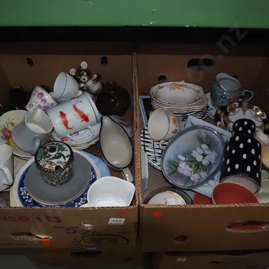 2 boxes; cups, bowls, vases, toast racks etc