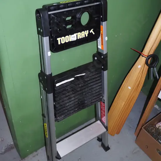 Gorilla 2 step ladder