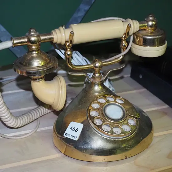 reproduction dial phone