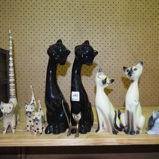 assorted cat figurines Tallest H-250