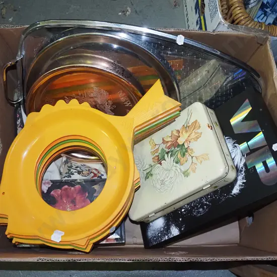 box; plated trays, tins, fish themed paper plate holders etc