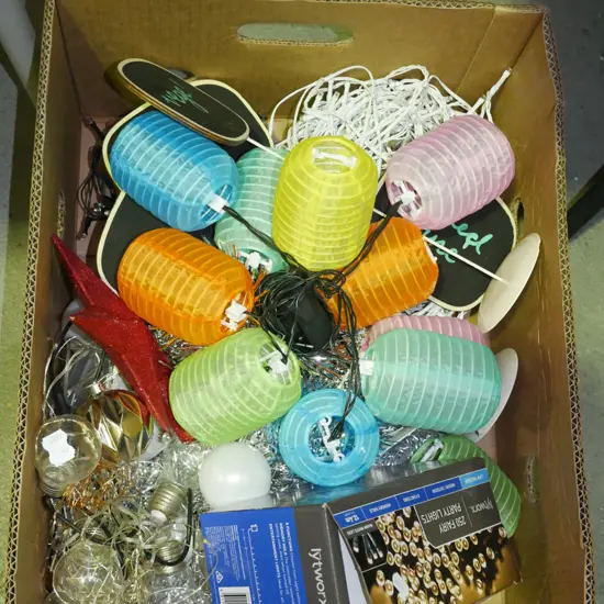 box; fairy lights, LED string lanterns etc