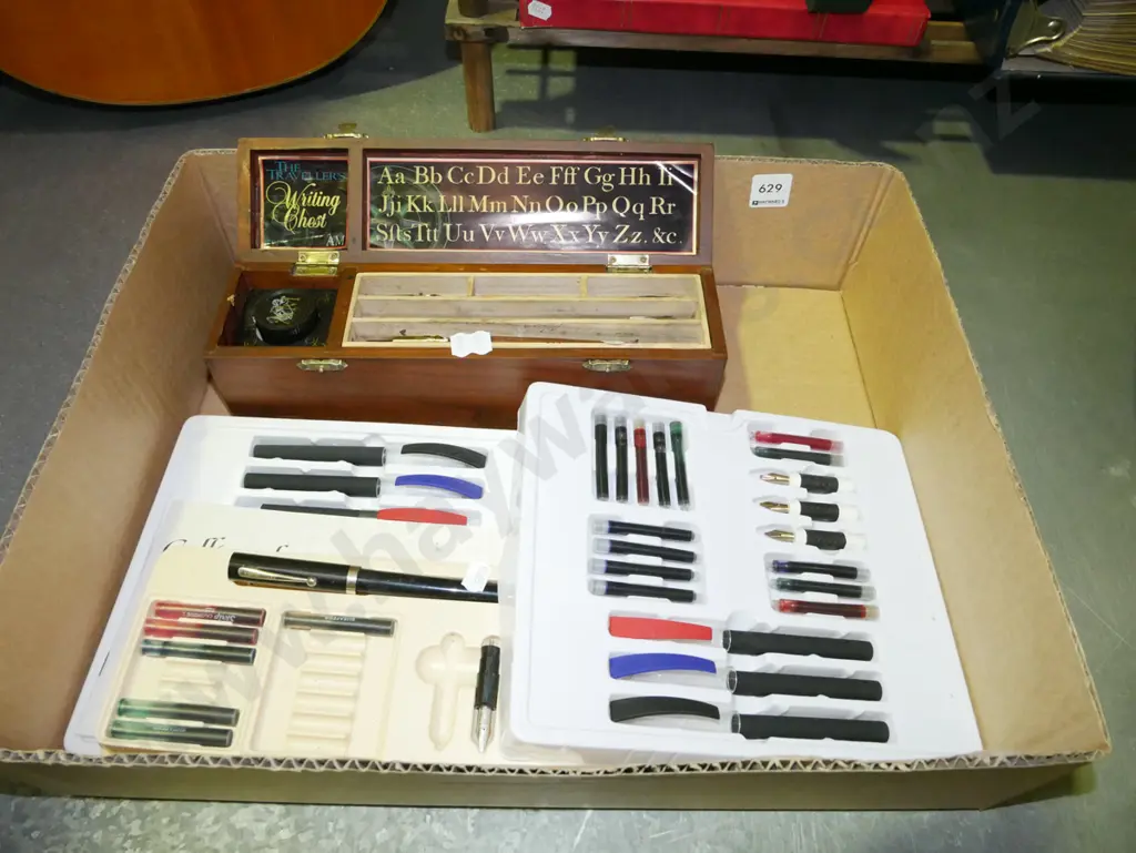 boxed calligraphy set Image 1++