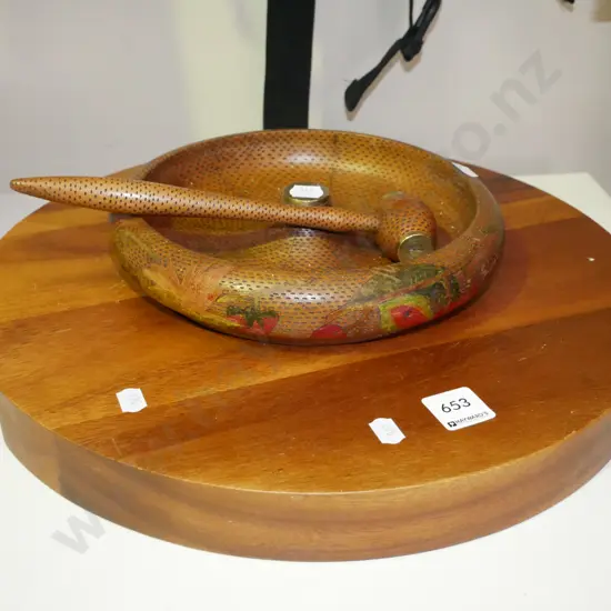 lazy susan and nut bowl