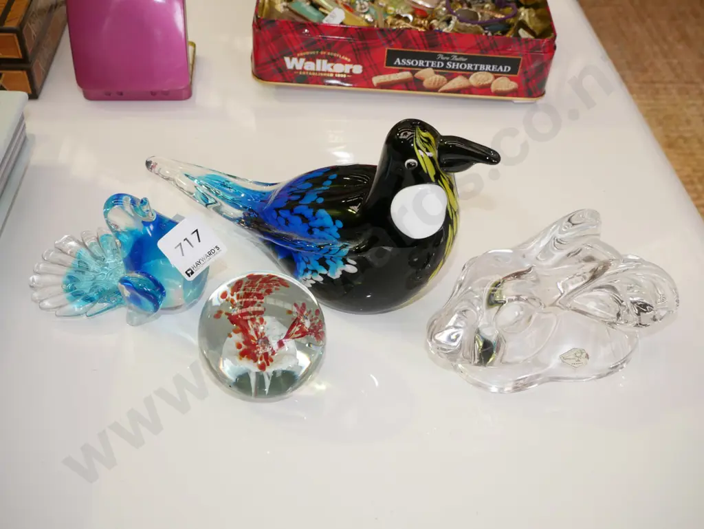 studio glass items; 2 birds, paperweight & rabbit Image 1++