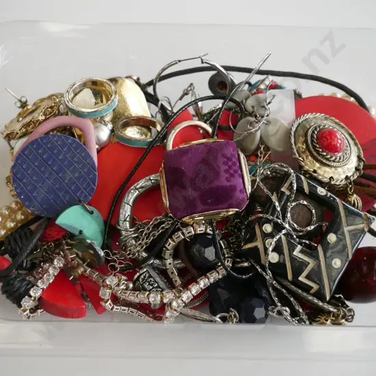 tray of costume jewellery