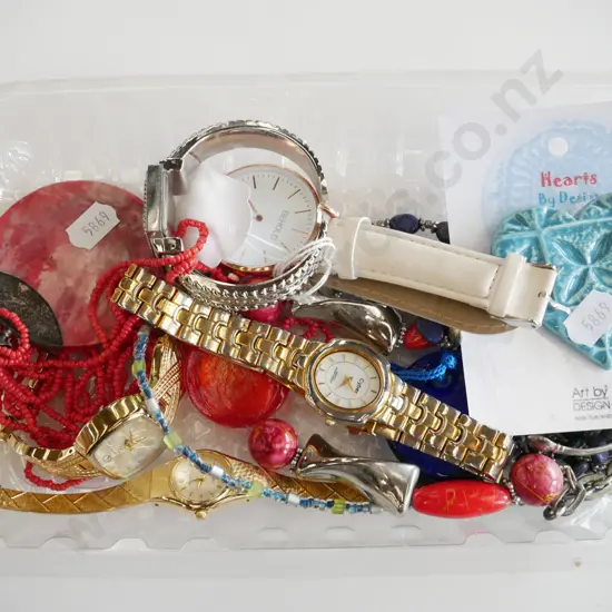 tray of costume jewellery
