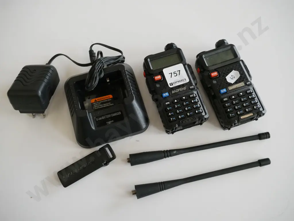 2x Baofeng walkie talkies & charger, you must have a current Ham radio licence to purchase this product. Image 1++