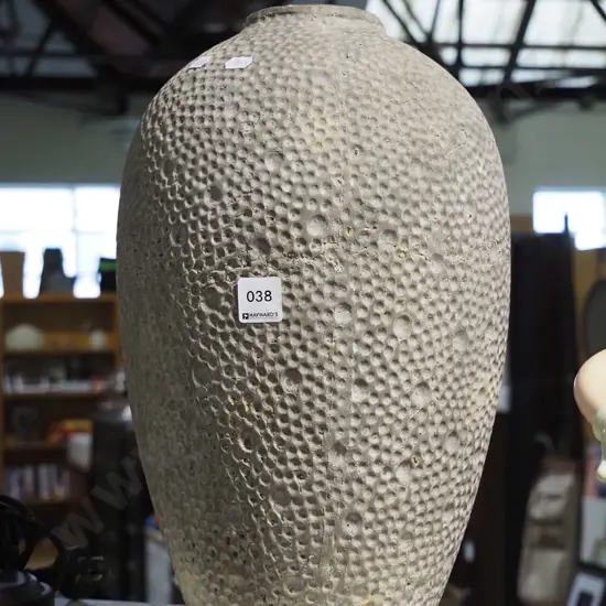 mottled grey vase H-400