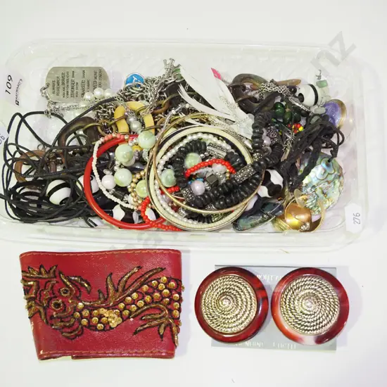 tray of costume jewellery