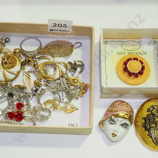 box of costume jewellery, hat brooch