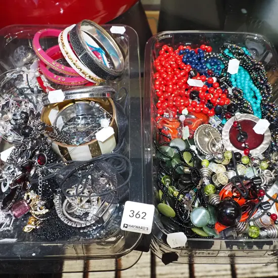 2 trays of costume jewellery