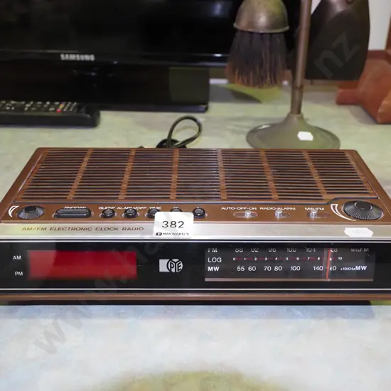 Pye digital radio alarm clock