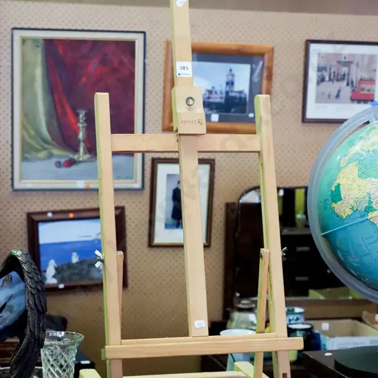 artist's easel