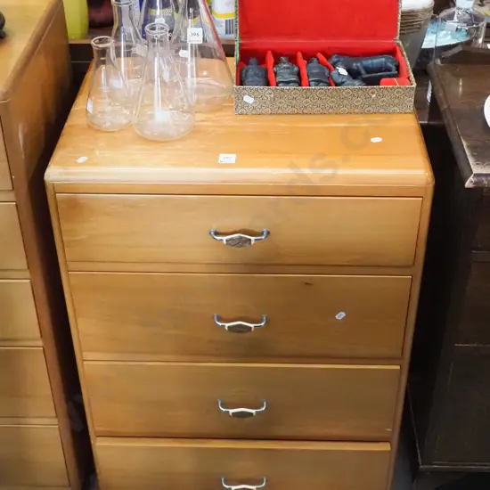 4 drawer chest rimu - varnish needs attention H-870 W-600 D-400