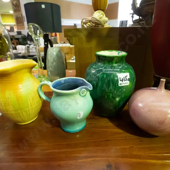 2x jugs, 2x vases