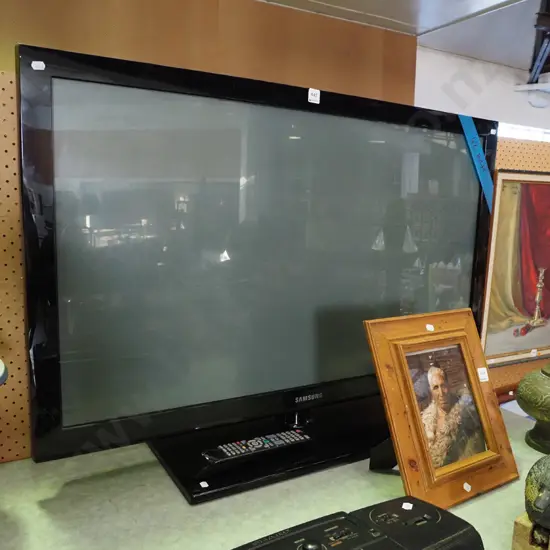 Samsung 42" TV