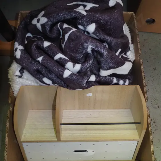 box; wall mounted storage unit, acrylic blanket