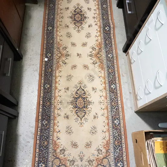 acrylic floor runner L-2460 W-780