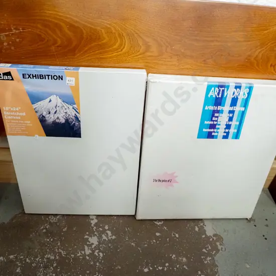 4x unused artist's canvases