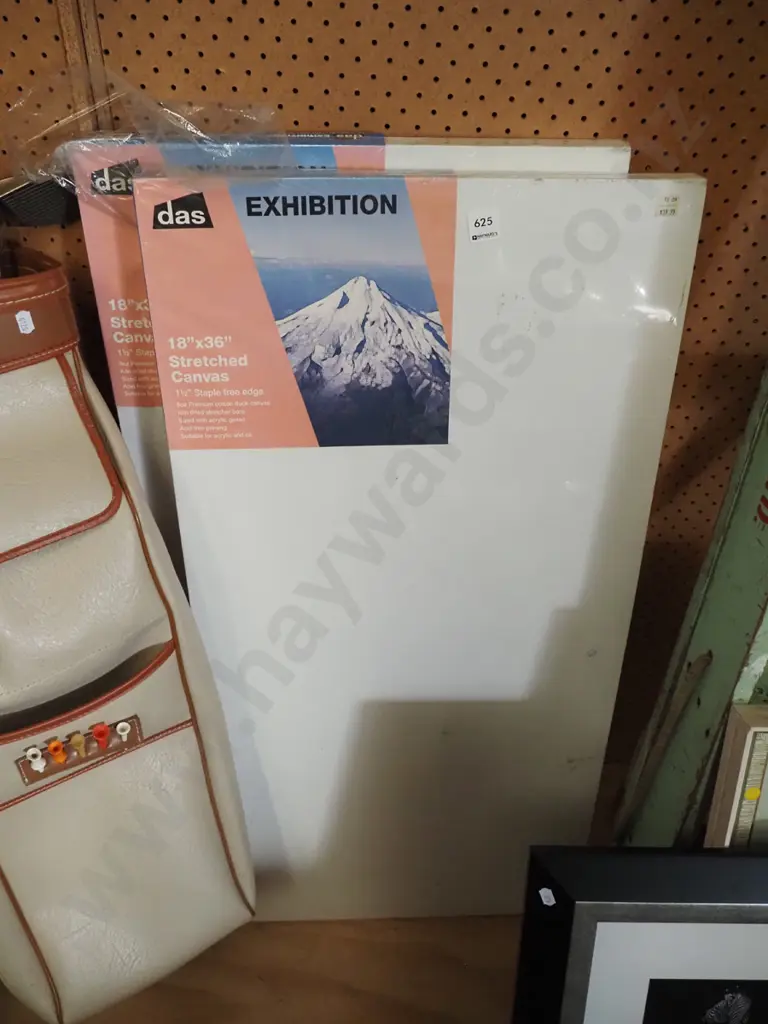 2x unused artist canvases Image 1++