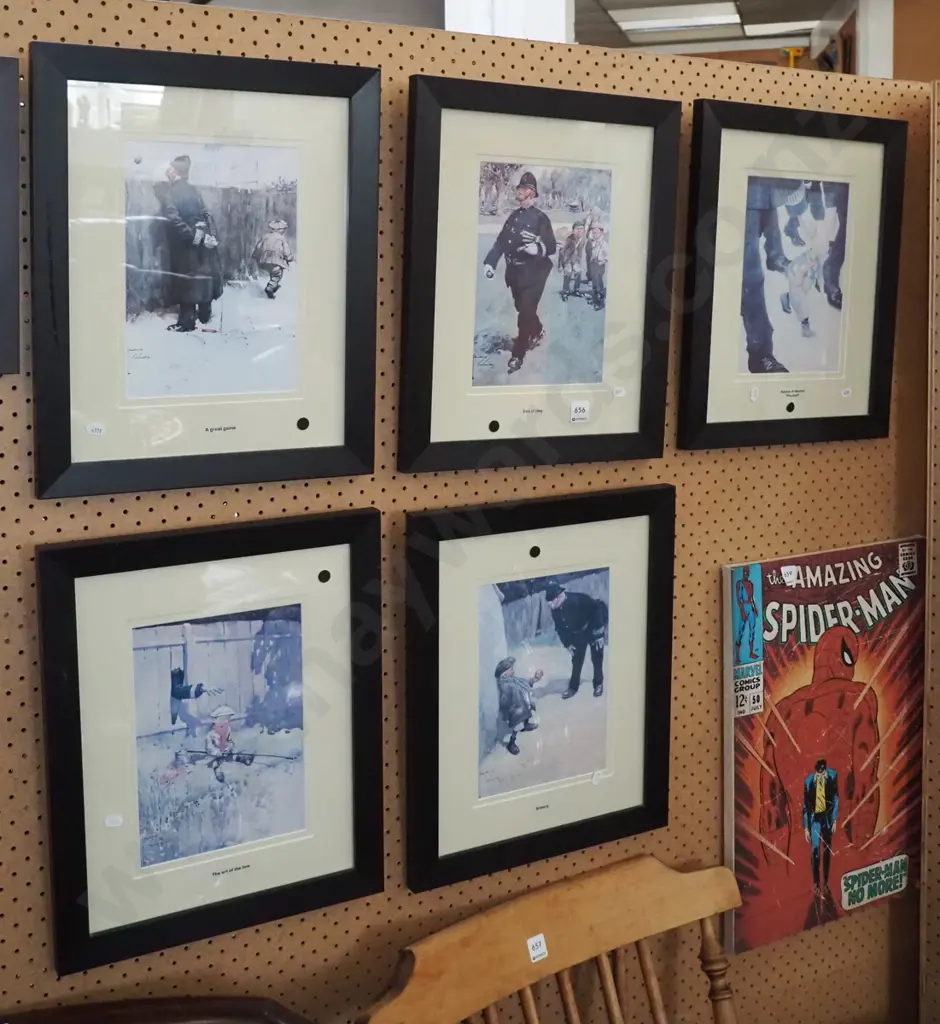 5x British policeman prints Image 1++