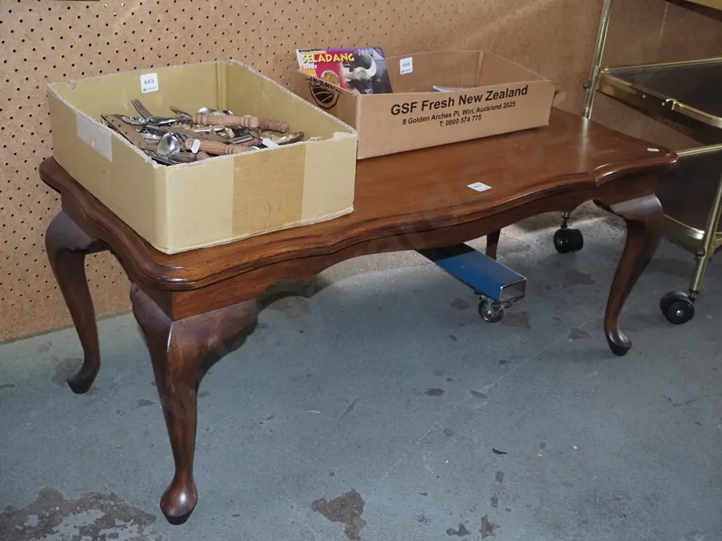 oak cab leg coffee table Image 1++
