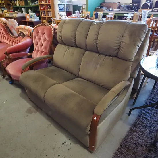 olive La-Z-Boy 2 seater settee
