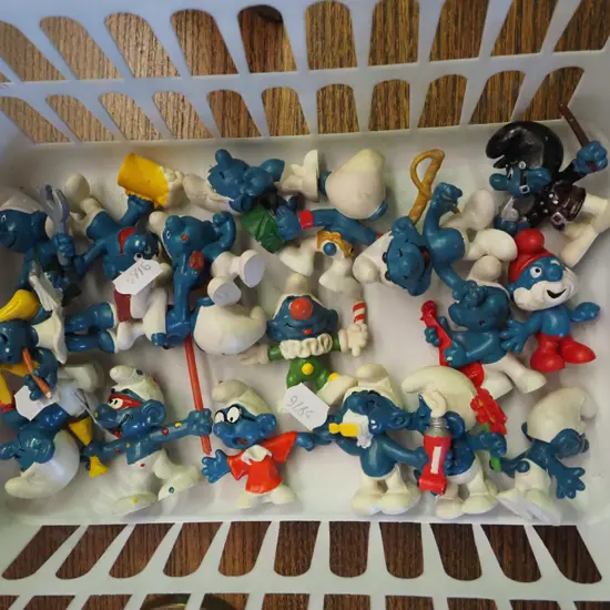 tub of Smurfs